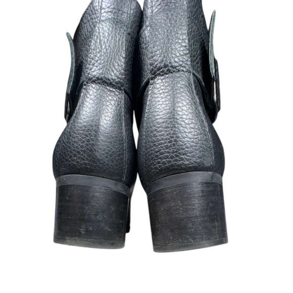 Clarks Mila Charm Black Pebbled Leather Side Zipper Pull Tab Bootie Size 10 - Picture 7 of 13